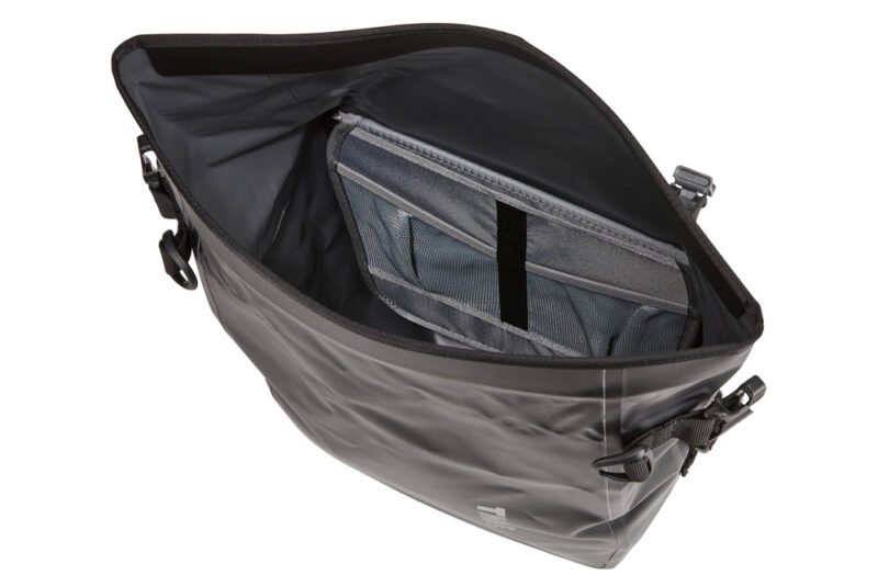 SAKWY THULE SHIELD PANNIER 13L Black