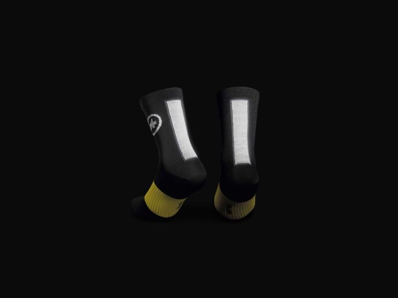 Skarpetki ASSOS SPRING ASSOSOIRES FALL SOCKS BLACK SERIES