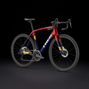ROWER TREK DOMANE SLR7 gen. 4 Metallic Red Smoke to Blue Smoke Fade