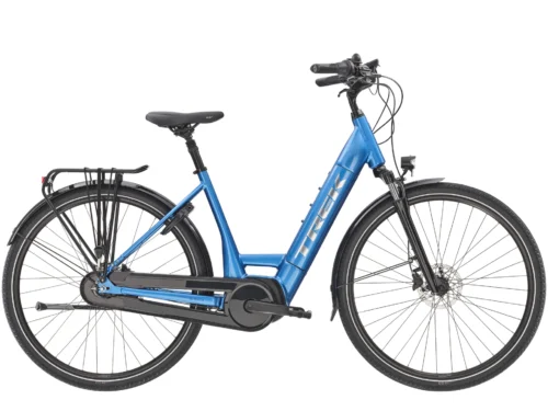 Rower Trek District+ 6 o niskim przekroku 400Wh Alpine Blue